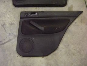 VW Golf 4 1J1 T�rverkleidung Verkleidung innen RH 5-t�rer