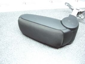 Audi A6 C5 Armlehne Mittelarmlehne 4B0864245K 3A5