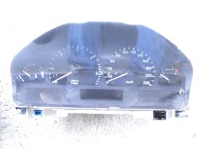 Range Rover 2 LP Kombiinstrument Tacho AMR5991