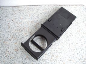 Seat Leon 1M1 Getr�nkehalter Links 1M1862531C