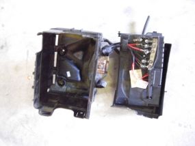 VW Polo 9N Batteriekasten Kasten Batterie