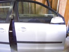 VW Polo 9N T�r T�re RV Silber LA7W