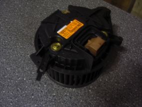 Audi A4 B6 Gebl�semotor L�ftermotor Innenraumgebl�se 8E1820021E