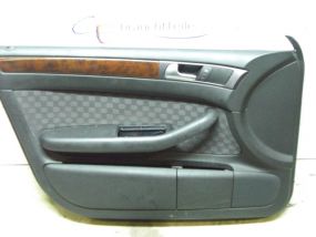 Audi A6 C5 Avant T�rverkleidung Verkleidung T�r innen LV