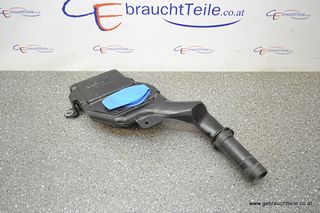 Audi A4 8K B8 07-12 Container Waschwasserbehäler filler neck top