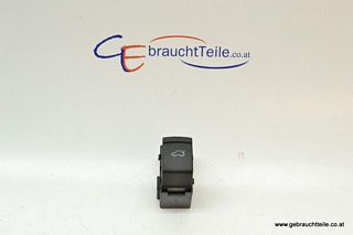 VW Passat 3B 00-05 Switch button rear flap
