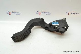 Audi A6 4B Allroad 02-05 Gas pedal electric diesel with automatic transmission