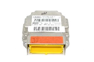 Audi A3 8P 03-08 Airbag control unit PR-K8G Bosch