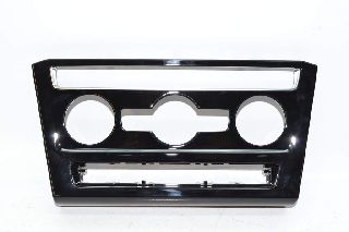VW Touran 5T 15- Cover screen Klimabedienteil glossy black + chrome border