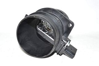 Audi A3 8P 08-12 Air mass meter air flow sensor Hitachi