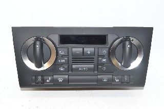 Audi A3 8P 03-08 Climate control unit control unit for seat heater black