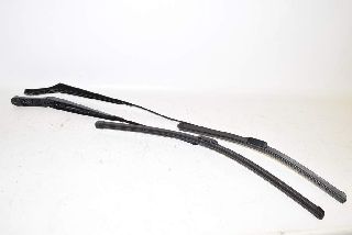 VW Caddy 2K 04-10 Disc WIPER ARM front L + R left + right set Aero