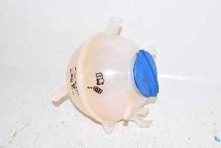 VW Jetta 1K 05-10 Reservoir cooling water with cap