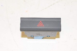 VW T-Roc A1 17- Switch warning flashing switch black red