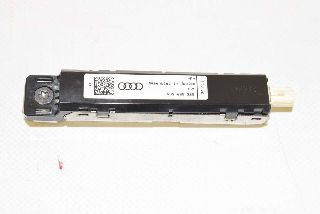 Audi A3 8V 12-15 Entenna Amplifier Controller Rear Links top
