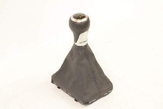 Audi A4 8W B9 16- Shift knob shift bag leather 6-speed black