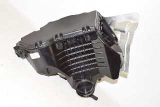 Audi A4 8K B8 12-15 Air filter box Air filter box 2.0TDI Diesel original 14km