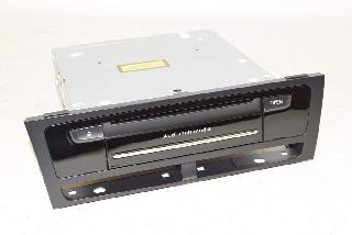 Audi A5 8F 12-17 MMI 3G + information electronics control unit