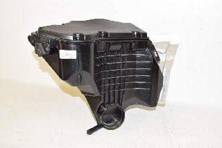Audi A5 8T 12- Air filter box Air filter box 2,0TDI Diesel ORIGINAL