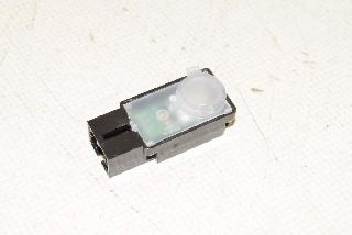 VW Jetta 7 17 18- Lamp light LED in the middle of the dashboard