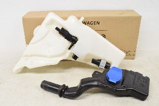 Audi A5 8F 12-17 Washer water reservoir with pumps for SRA and window cleaning ORIGINAL