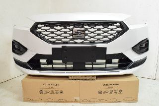 Seat Tarraco KN2 19- Front bumper LC9X Deep Black 6x park assist ORIGINAL