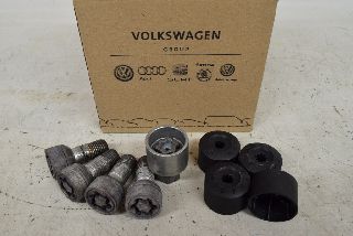 VW Polo 6R 09-12 Cover wheel bolts wheel bolts rim lock anti-theft SET ORIGINAL