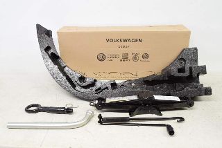 Seat Ateca KH 16- Werkzeugsatz Werkzeug Wagenheber Kurbel Abschlepphaken Radschlüssel ORIGINAL