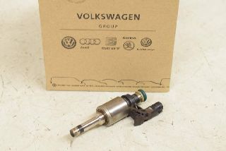 VW Polo 6 AW 17- Injector nozzle injection valve 1.0TSI petrol engine ORIGINAL