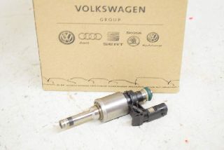 Audi A4 8W B9 16- Injector nozzle injection valve petrol engine ORIGINAL