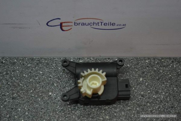 VW Jetta 1K 05-10 Sefront righto motor for circulating air blower