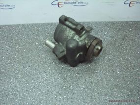 VW Polo 6N2 00-02 Power steering pump sefront righto fuel