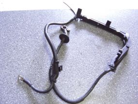 VW Passat 3B 96-00 Kabel Batterie (+) Batteriepol 1,9TDI