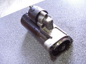 VW Passat 3B 96-00 Starter Anlasser Schaltgetriebe