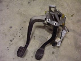VW Passat 3B 96-00 Pedal Pedalerie Kupplung Bremse