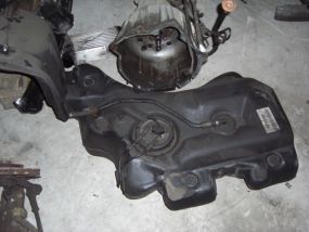 VW Passat 3B5 Kombi Treibstofftank Dieseltank Tank 3B0201075BM